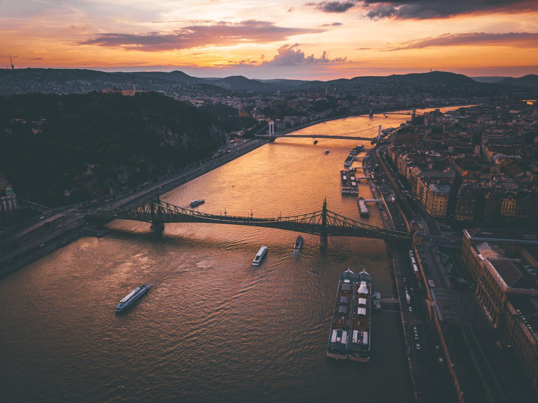 richard-bohus-762727-unsplash richard-bohus-762727-unsplash